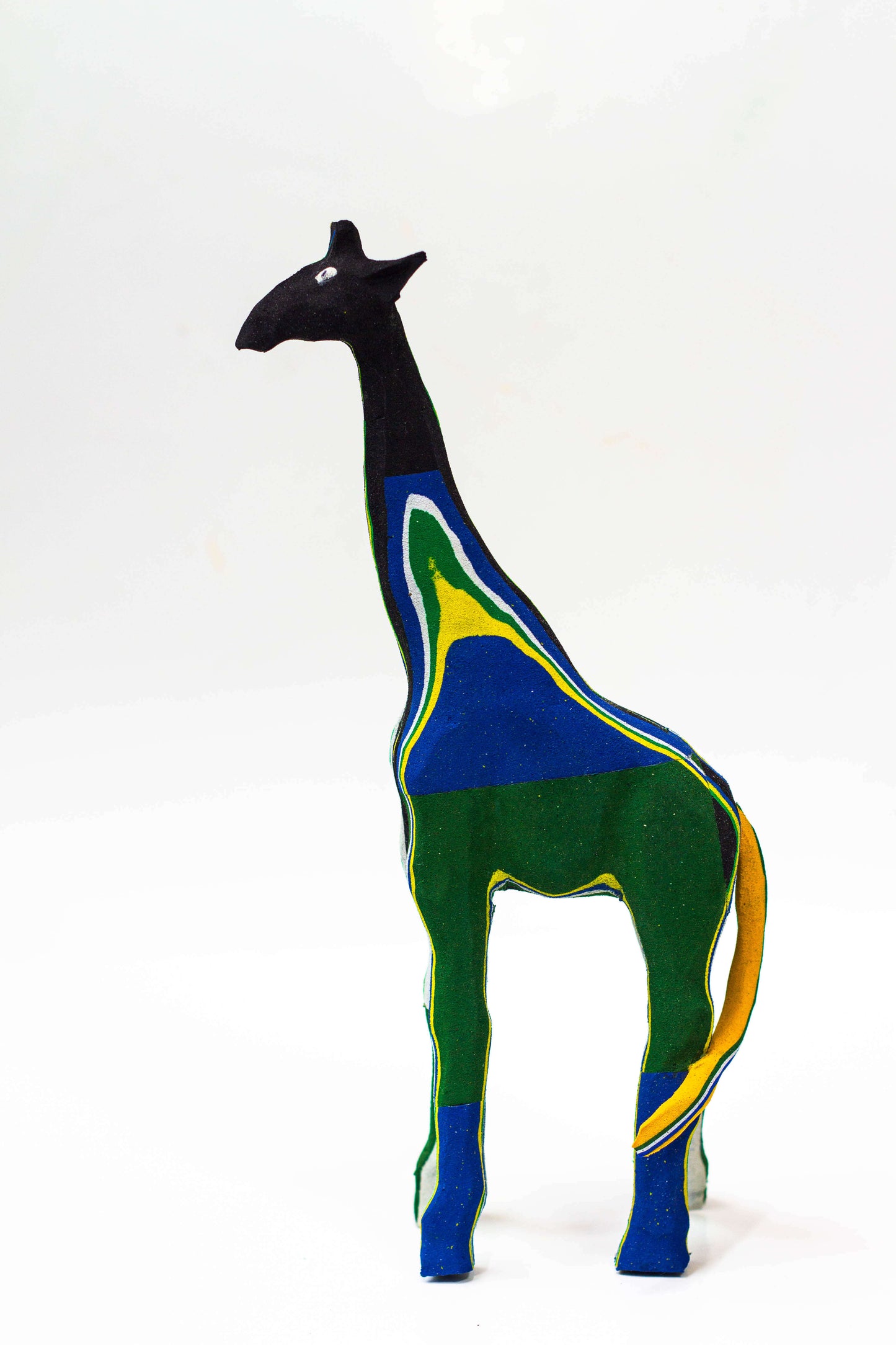 Handmade recycled flip flop giraffe sculpture by RFFS Studio, Cape Town
